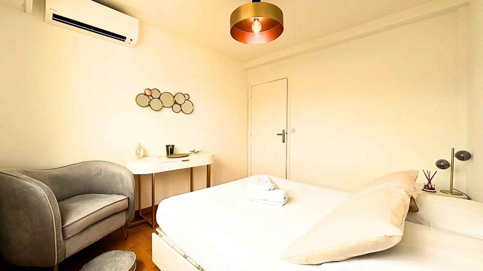 Le St Charles Apartment Saint-Laurent-du-Var France